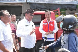 Bali Nusra - Sekda Sidak proses distriusi Gas LPG 3 Kg