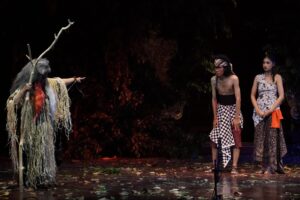 Teater Royal House asal Yogyakarta