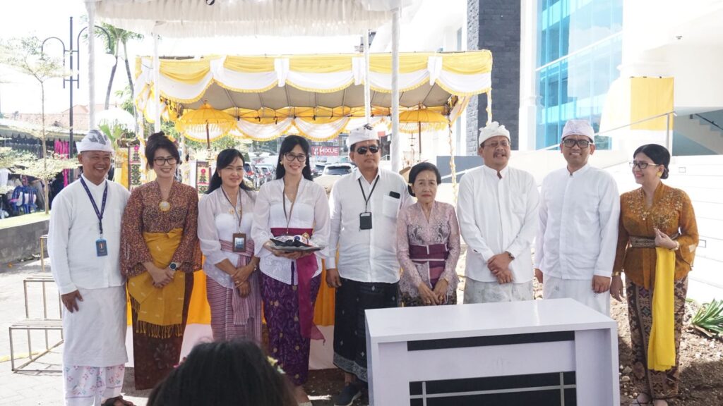 Peresmian Gedung C Undiknas