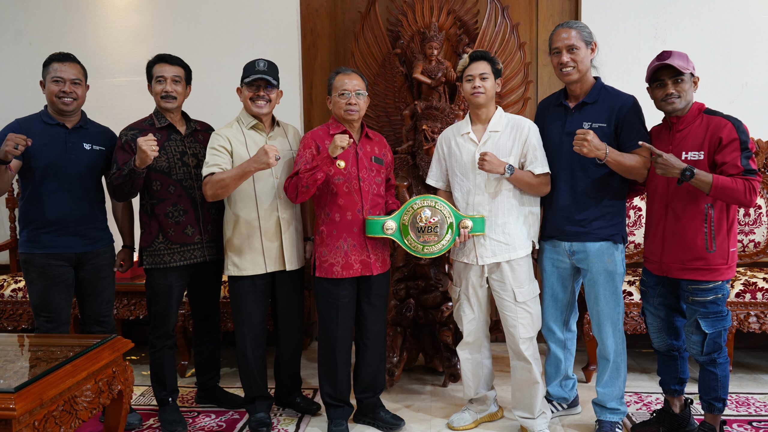 Surya Dharma Ukir Sejarah Bali sebagai Juara WBC Asia Youth