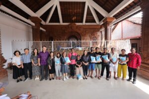 Bantuan sosial