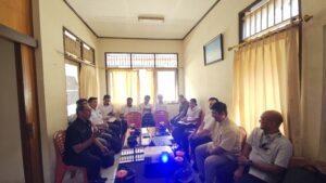 Rapat Koordinasi Penyusunan Jadwal Implementasi Program “Bali Mandala” 2025 di Kecamatan Tampaksiring, Gianyar