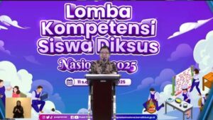Kepala Puspresnas Kemendikdasmen RI, Maria Veronica Irene Herdjiono, membuka Lomba Kompetensi Siswa (LKS) Pendidikan Khusus (Diksus) Tingkat Nasional Tahun 2025. (Foto: BKHM Setjen Kemendikdasmen)