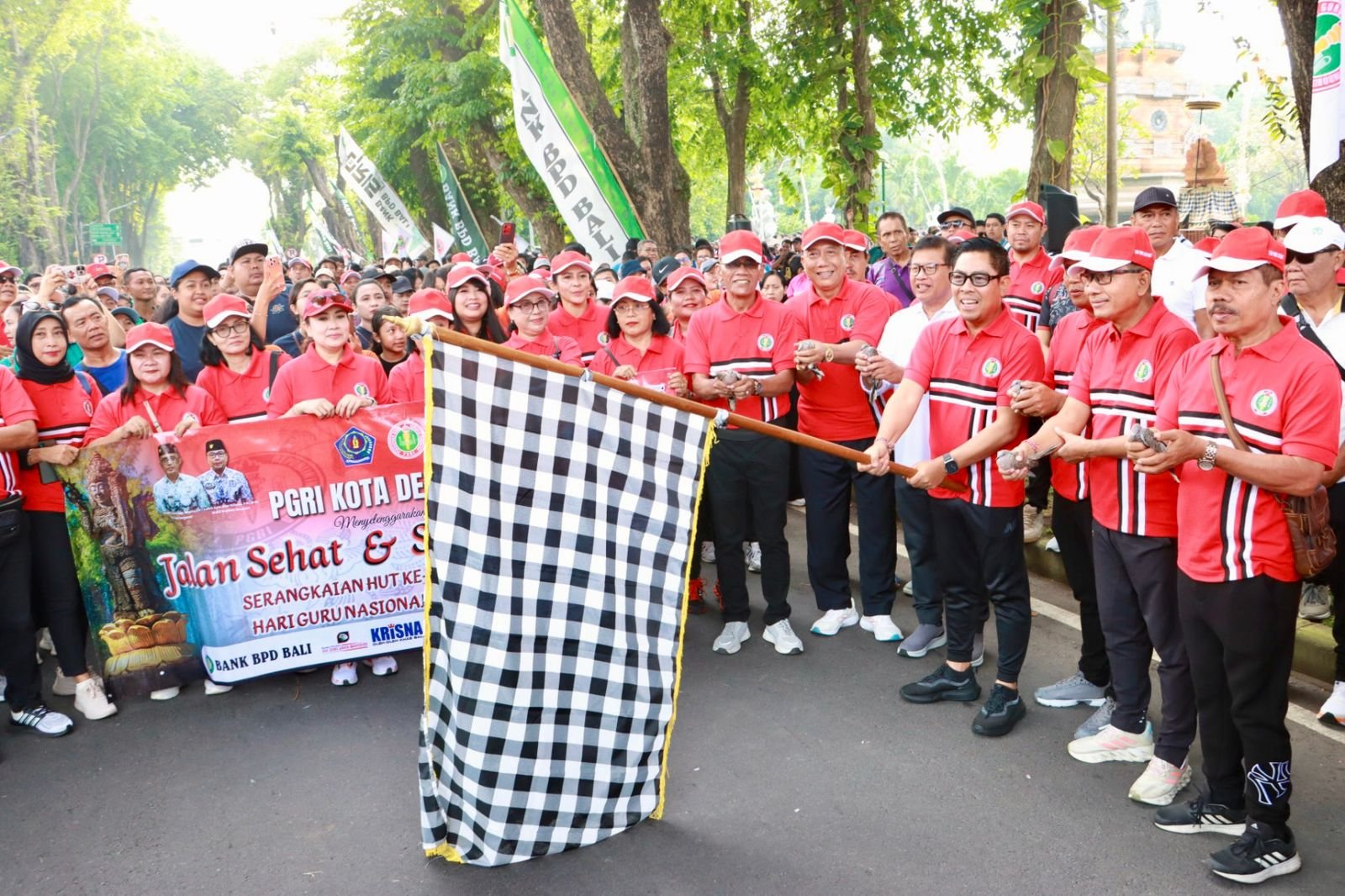 Jalan sehat hari guru