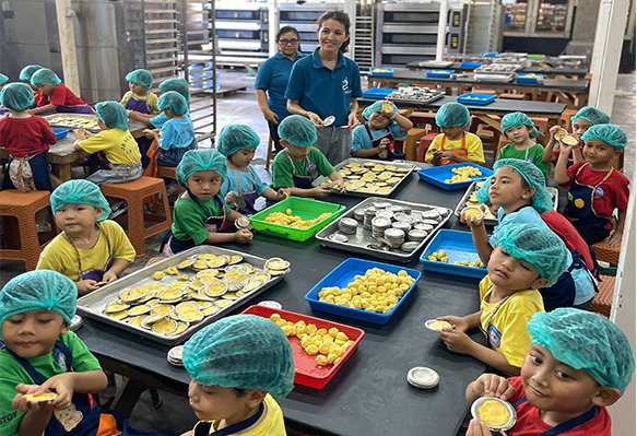 KUNJUNGN KE PIE SUSU DEWATA AGUNG