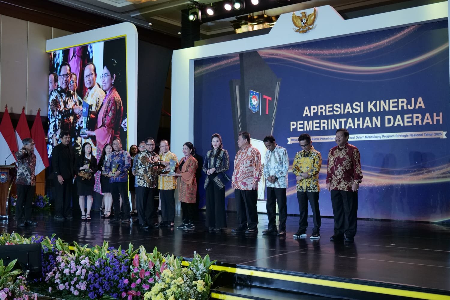 dd37c75b-5551-4637-8235-86be66d2771c