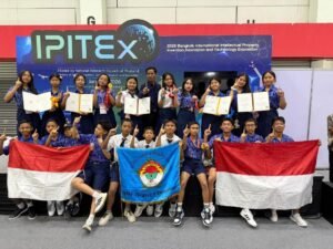 KIR SMPN 1 Denpasar yang berlaga di IPITEX Thailand