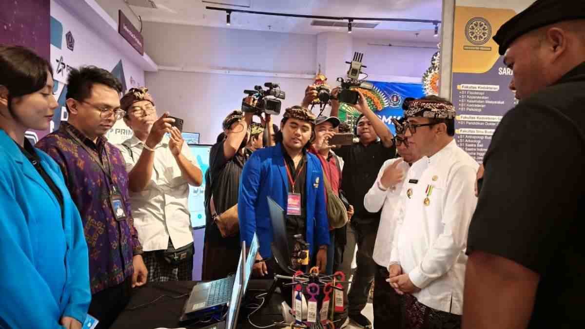Cegah Banjir, FTP Universitas Warmadewa Pamerkan Teknologi AWLR di DTIK Festival Denpasar