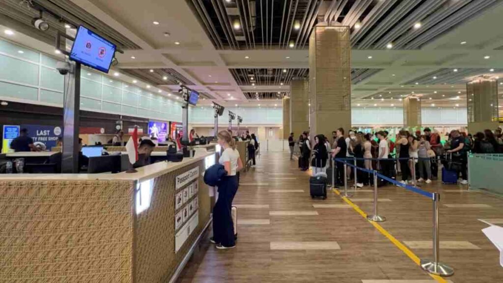 Dampak Konflik Timur Tengah, Imigrasi Ngurah Rai Siaga Antisipasi Overstay Turis di Bali