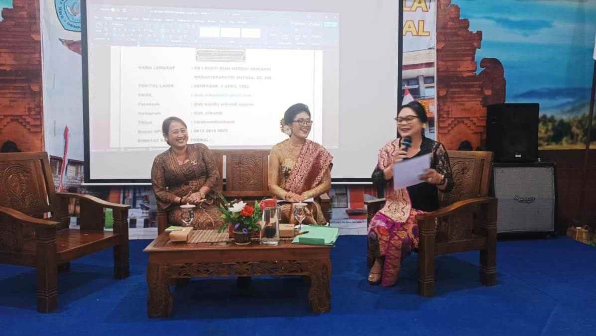 Kartini Muda Cerdas Teknologi, SMK Teknas Denpasar Dorong Pengelolaan Lingkungan dan Wirausaha Herbal