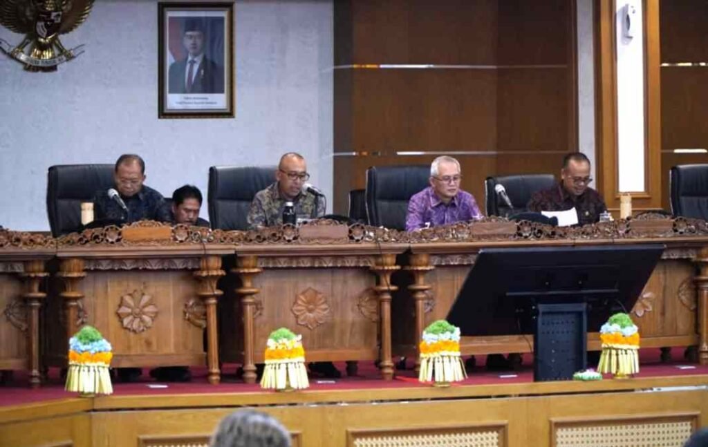 Perkuat Pariwisata Budaya, Seluruh Fraksi DPRD Bali Kompak Dukung Raperda Strategis