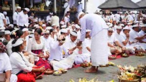 Puncak Upacara IBTK 2026 di Pura Besakih Berjalan Khidmat, Pengelola Prioritaskan Kebersihan dan Kenyamanan Umat