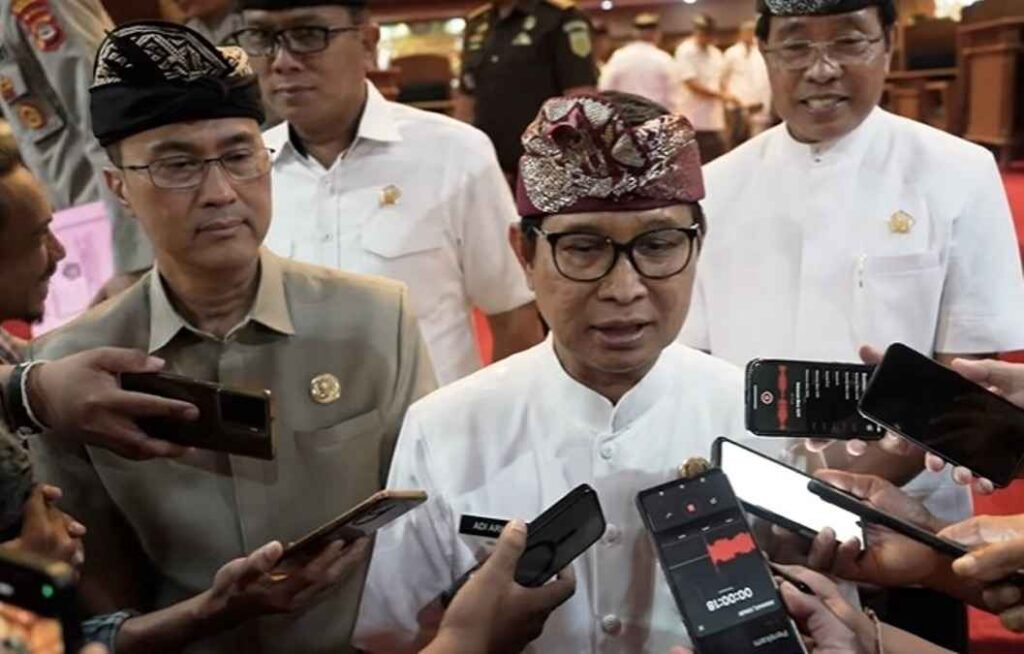 Solusi Lonjakan Kendaraan di Badung, Bupati Adi Arnawa Siapkan Infrastruktur Atasi Kemacetan