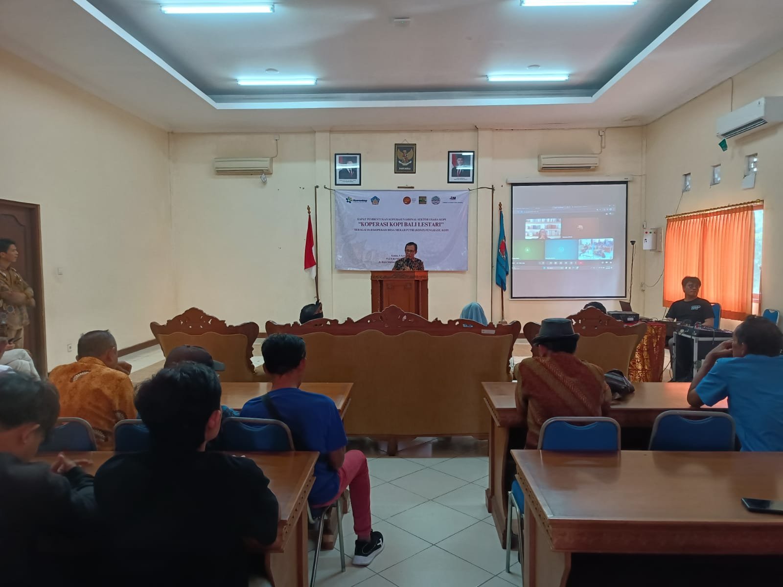 Sosialisasi pembentukan Koperasi Desa Merah Putih (KDMP).