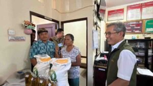 BULOG Monitor Penyaluran Bantuan Pangan di Buleleng, Pastikan Distribusi Tepat Sasaran