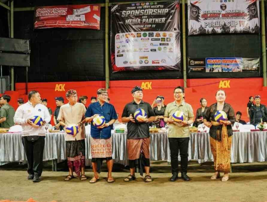 Bupati Badung Buka Porum Cup IV Ajang Cari Atlet Voli Berbakat di Darmasaba