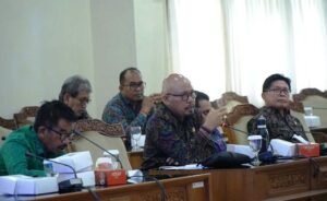 Dampak Proyek BTID Pansus TRAP Soroti Abrasi dan Hilangnya Mata Pencaharian Warga Serangan