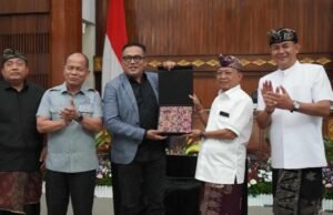 Gubernur Koster Dorong Percepatan RUU Masyarakat Adat, Baleg DPR Targetkan Rampung 2026