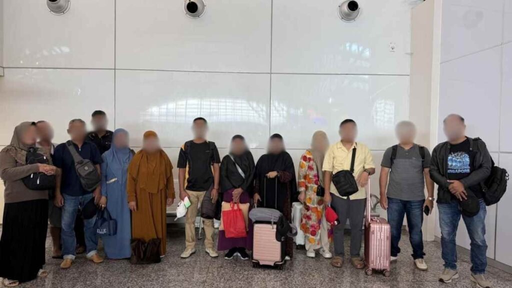 Imigrasi Ngurah Rai Gagalkan Keberangkatan 13 WNI Terduga Haji Non Prosedural ke Dubai