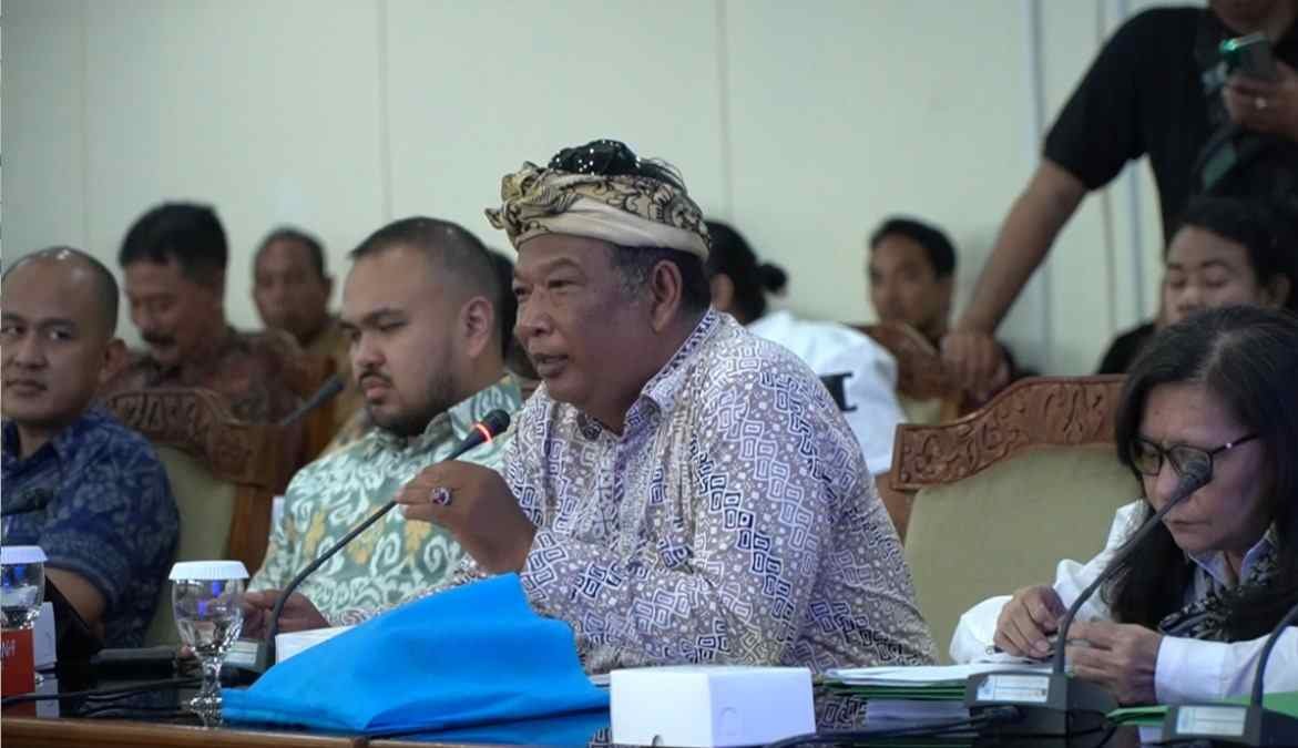 Laut Menyempit, Warga Serangan Desak DPRD Bali Hentikan Reklamasi BTID