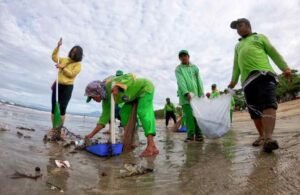 Pantai Kuta Sepi Wisatawan Asing Masalah Sampah dan Strategi Revitalisasi Ekonomi