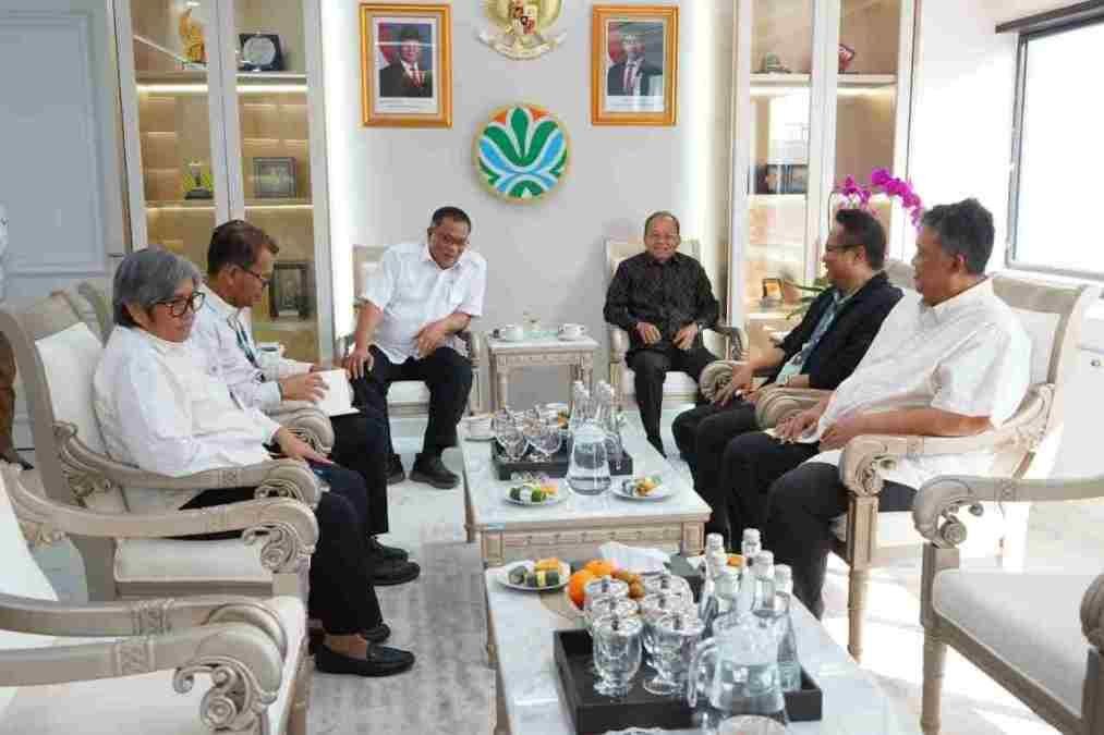 Sinergi Alumni ITB Menteri LH dan Gubernur Koster Percepat Solusi Sampah Bali melalui PSEL