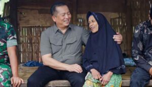 Gubernur Iqbal Pastikan Efektivitas Program Desa Berdaya di Mekarsari, Siap Benahi Infrastruktur Jalan