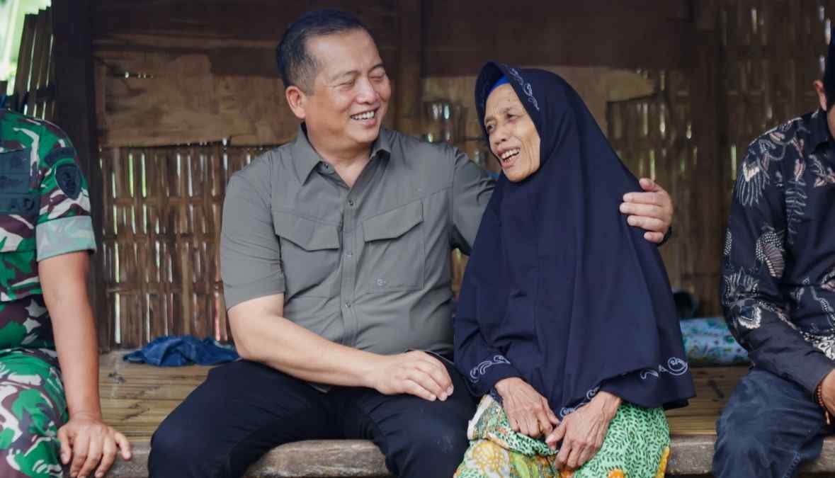 Gubernur Iqbal Pastikan Efektivitas Program Desa Berdaya di Mekarsari, Siap Benahi Infrastruktur Jalan
