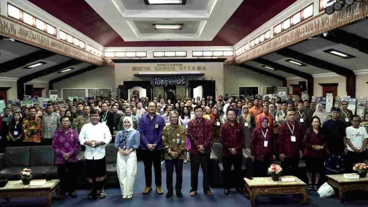 Seminar Hasil Program Kosabangsa di Unwar: Dorong Hilirisasi Inovasi dan Kemandirian UMKM