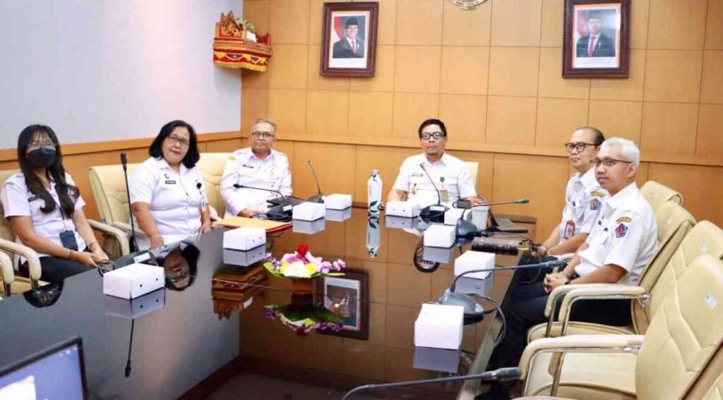 Wawali Denpasar Arya Wibawa Tekankan Sinergi Lintas Sektor untuk Percepat Pengentasan Kemiskinan