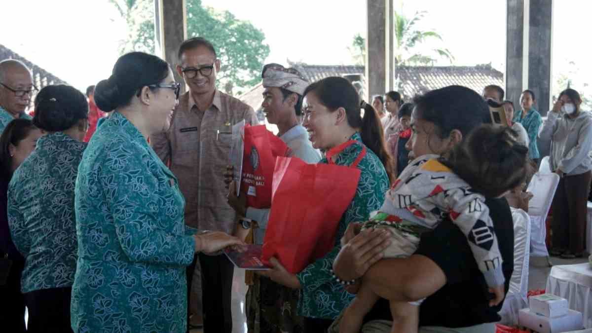 TP PKK Bali Gelar Aksi Sosial Bergerak dan Berbagi di 3 Kecamatan Kabupaten Tabanan