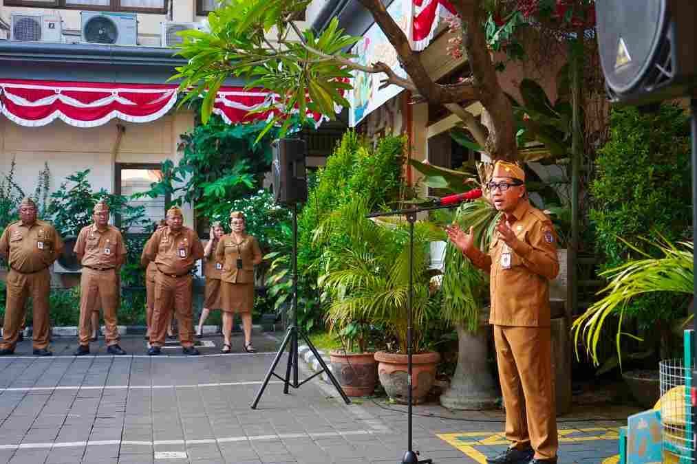 Optimalkan Tata Kelola Keuangan, Sekda Eddy Mulya Tekankan Integritas di Bapenda Denpasar