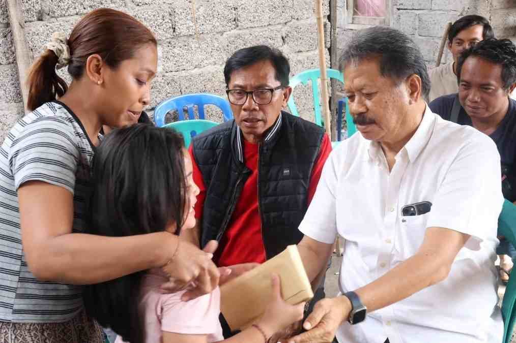Pemkab Tabanan Salurkan Bantuan Sosial bagi Korban Peristiwa Batunya: Wujud Empati dan Dukungan Moril
