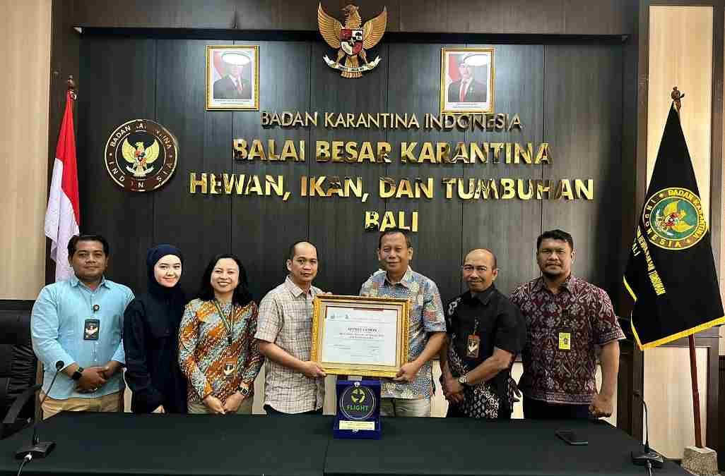 Perangi Penyelundupan Burung Liar, Karantina Bali Sabet Penghargaan Internasional dari IUCN