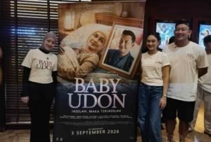 Roadshow Film Baby Udon Ditutup Haru di Bali, Denny Sumargo Menangis Terharu