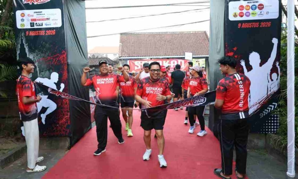 Sepakad Run 2026: Wawali Arya Wibawa Gaungkan Gaya Hidup Sehat di Padangsambian Kaja