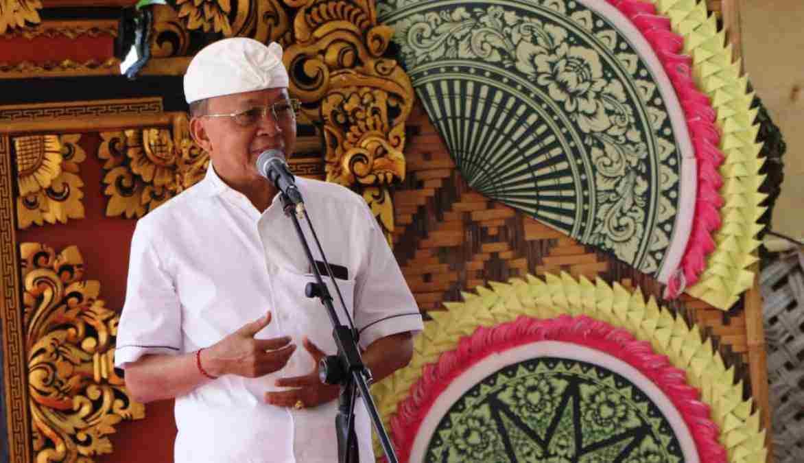 Wayan Koster Dorong Atma Wedana Massal Jadi Model Gotong Royong dan Penguatan Desa Adat Bali