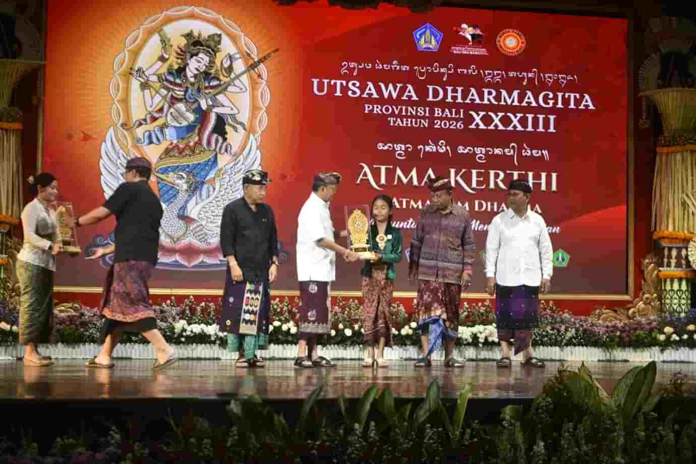 Borong 21 Gelar, Kabupaten Badung Sabet Juara Umum Utsawa Dharmagita Bali 2026