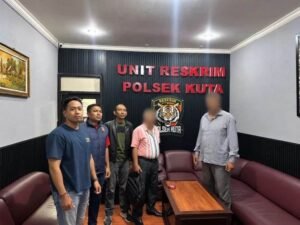 Dua WNA Asal Iran Viral Hipnotis Pedagang Warung di Tabanan, Ditangkap di Kuta