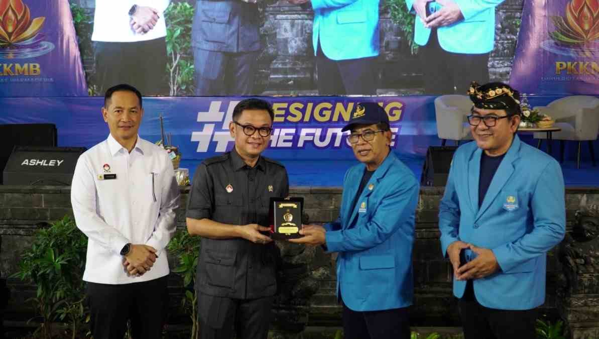 Gubernur Lemhannas Ajak Mahasiswa Baru Warmadewa Jadi Job Creator untuk Indonesia Emas
