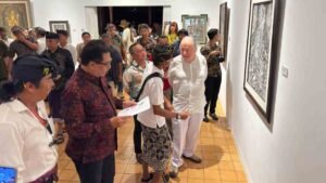 Pameran Udhar Banda Karma 38 Karya Perupa Payangan Dobrak Pakem Tradisi di Sanur