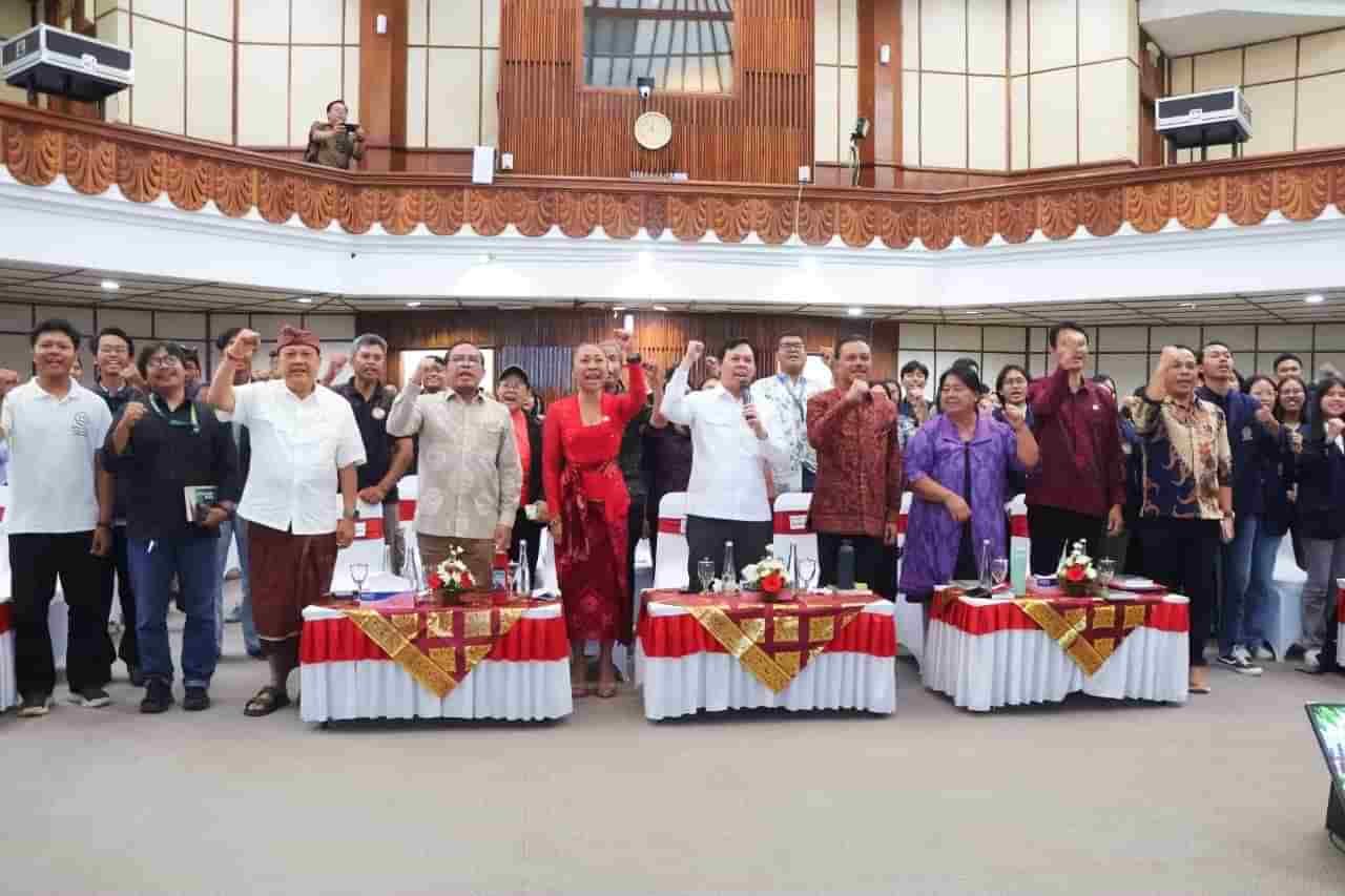 Atasi Sampah di Bali, DPD RI Dorong Paradigma Green Democracy Berbasis Tri Hita Karana