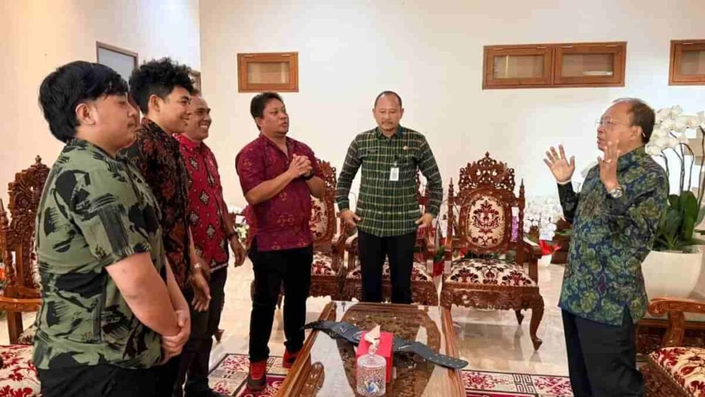 Bartender Bali Sabet Juara 2 Dunia di Las Vegas, Gubernur Koster Dukung Promosi Arak Bali ke Polandia