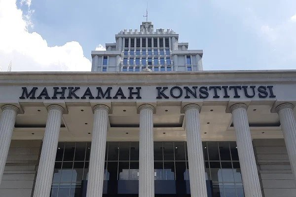 MK Tolak Gugatan Syarat Pendidikan Gibran: Tak Bisa Batalkan Status Wapres