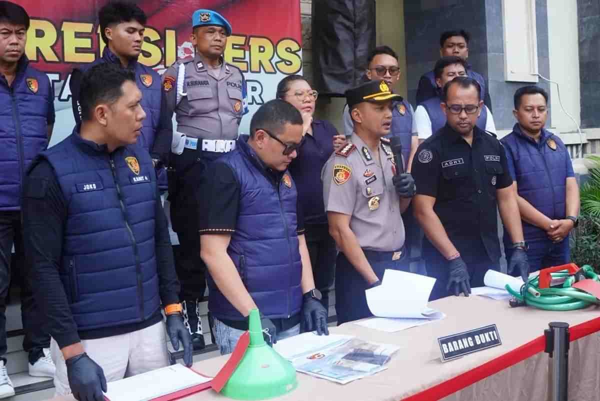 Polresta Denpasar Bongkar Modus Penyalahgunaan Pertalite 795 Liter BBM Subsidi Disita, Oknum SPBU Terlibat